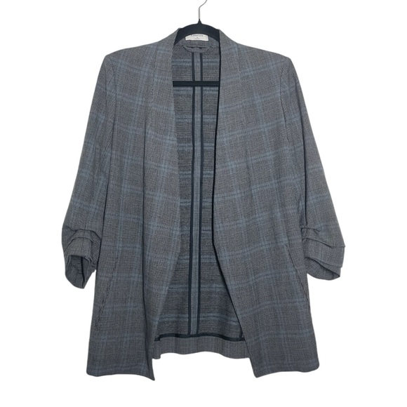 Aritzia Jackets & Blazers - Babaton Aritzia Gray Black Blue Plaid 3/4 Sleeve Open Front Power Blazer - 4